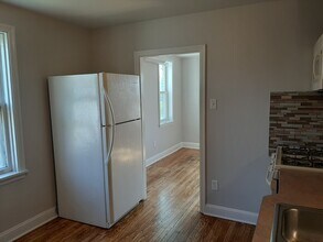1545 Cortland Ave, Unit #Rear in Reading, PA - Building Photo - Building Photo