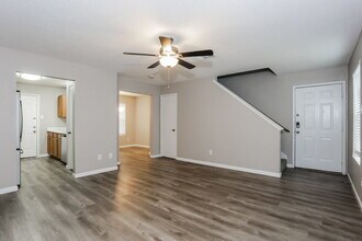 3148 Heritage Ln in Forest Hill, TX - Foto de edificio - Building Photo