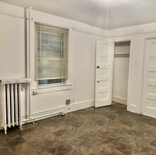 248 Lawrence Ave in Lawrence, NY - Building Photo - Building Photo