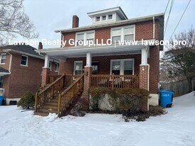 2420 Guilford Ave SW in Roanoke, VA - Building Photo