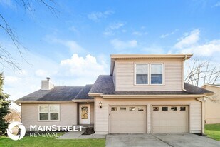 6303 W 152nd St in Overland Park, KS - Building Photo