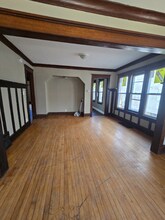 2566 N 40th St in Milwaukee, WI - Foto de edificio - Building Photo