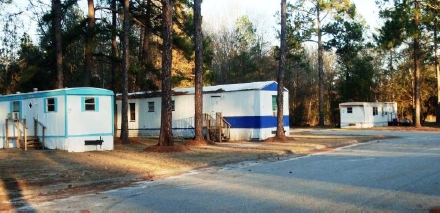 Rivers Edge in Dublin, GA - Foto de edificio