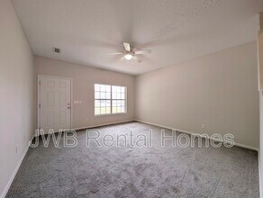 5055 Sunderland Rd in Jacksonville, FL - Building Photo - Building Photo