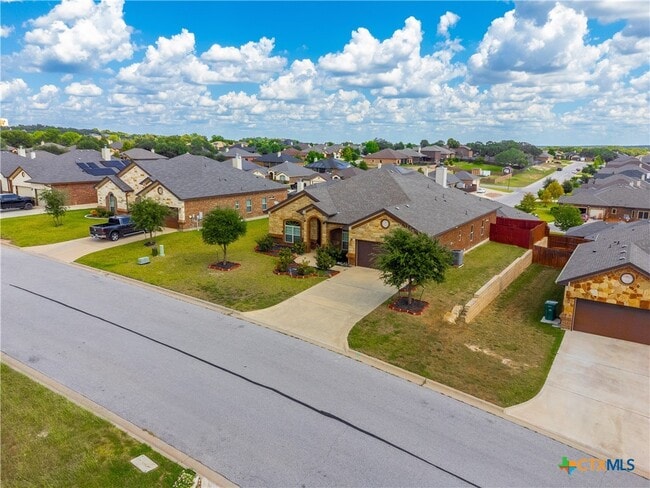 property at 2033 Catkins Ln