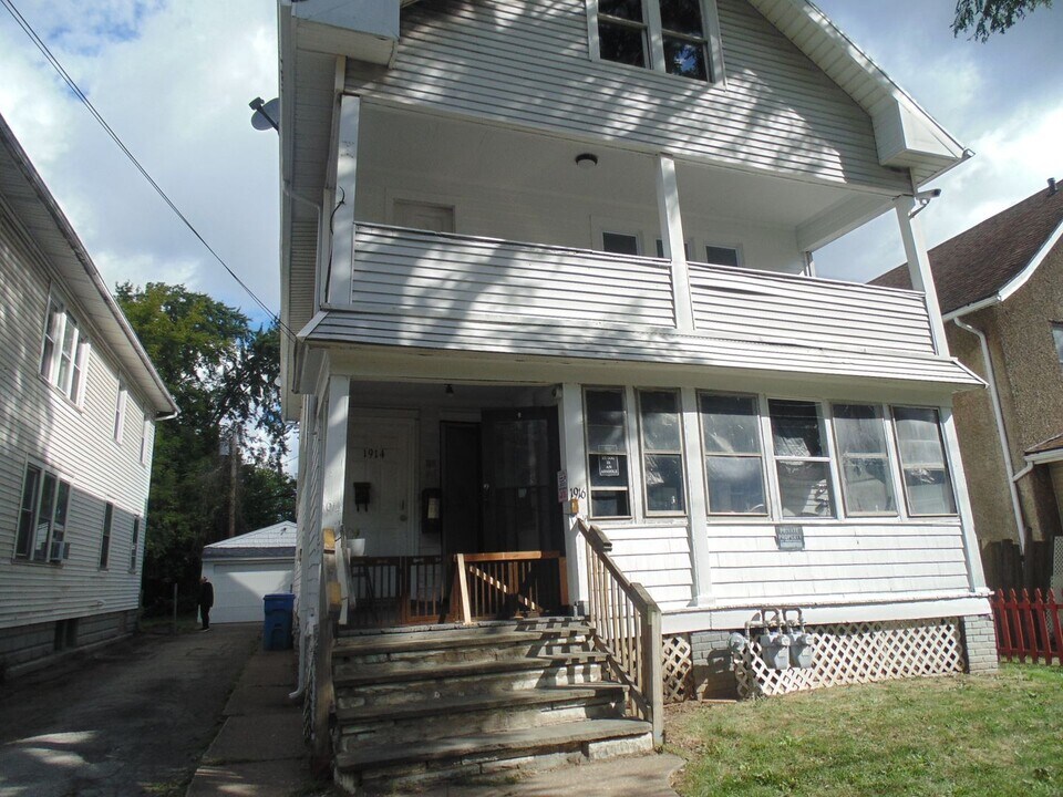 1914-1916-1916 Clifford Ave in Rochester, NY - Building Photo