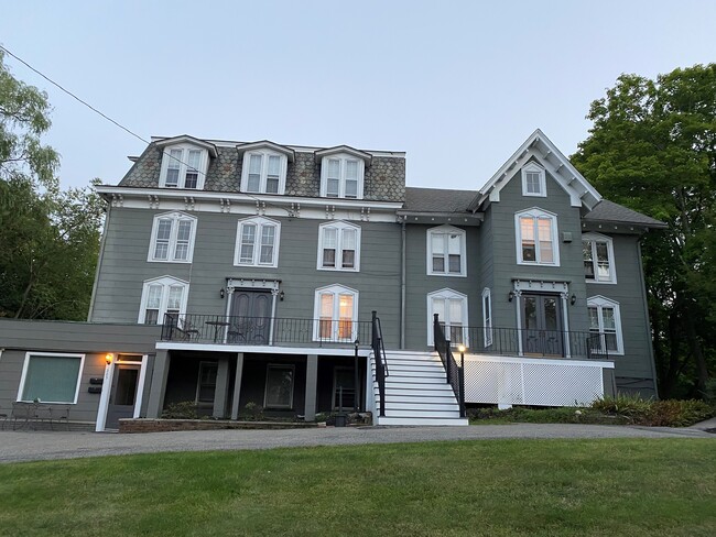 property at 285 Hudson St