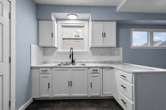 4123 Packard Rd in Toledo, OH - Building Photo - Building Photo