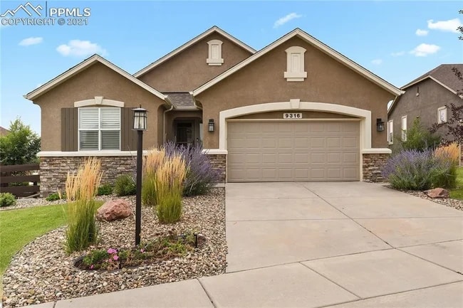 9316 Rock Pond Way in Colorado Springs, CO - Foto de edificio - Building Photo
