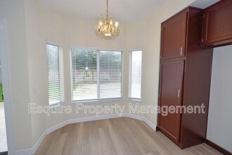 1906 Kensington Ln in Oxnard, CA - Building Photo - Building Photo