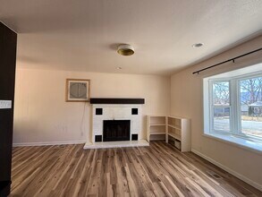 107 Arlen St in Colorado Springs, CO - Foto de edificio - Building Photo