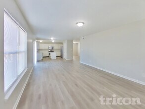 1003 Pine Ridge Way in Brownsburg, IN - Building Photo - Building Photo