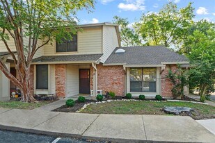 3801 Menchaca Rd in Austin, TX - Building Photo