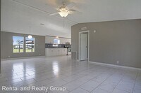 2800 Sanders Rd photo'