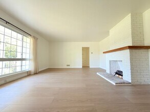 8821 Aqueduct Ave in Los Angeles, CA - Building Photo - Building Photo