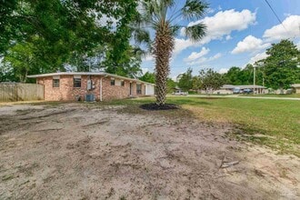 3711 Tom Ln Dr in Pensacola, FL - Building Photo - Building Photo