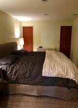 6547 Greenwood Ave N in Seattle, WA - Building Photo - Building Photo