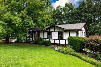 220 Rolling Ridge Dr in Chattanooga, TN - Building Photo - Building Photo