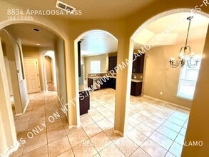 8834 Appaloosa Pass in Converse, TX - Building Photo - Building Photo