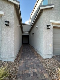 295 Callen Falls Ave in Henderson, NV - Foto de edificio - Building Photo