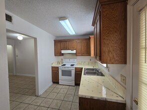 116 Oak Ridge Ave in Donaldsonville, LA - Building Photo - Building Photo