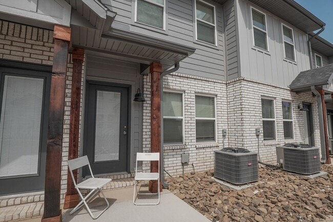 642 N Littleleaf Ter in Fayetteville, AR - Building Photo - Building Photo