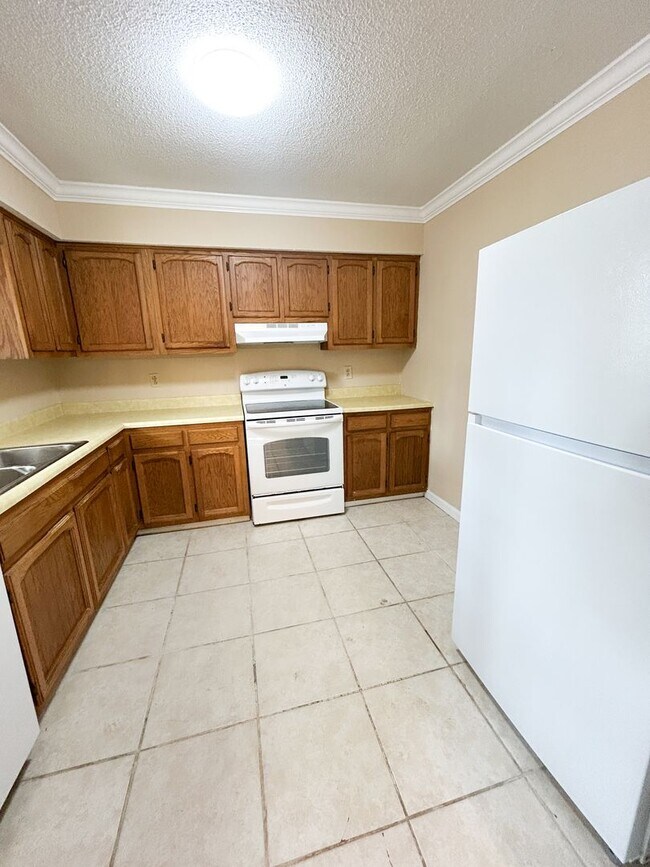 216 Frink Dr in Southport, NC - Building Photo - Building Photo