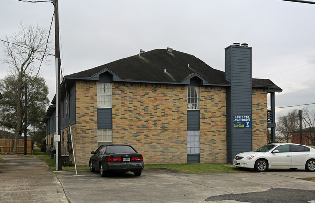 Hacienda Apartments in Beaumont, TX - Foto de edificio - Building Photo