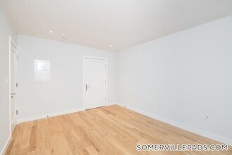123 Highland Ave in Somerville, MA - Building Photo - Building Photo