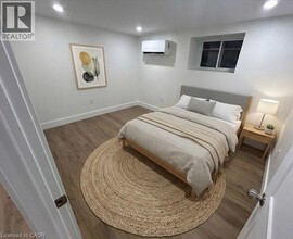 259 John St S in Hamilton, ON - Building Photo - Building Photo