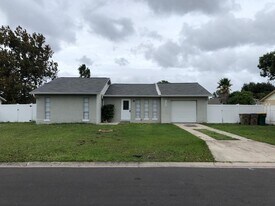 127 Toluca Dr in Kissimmee, FL - Building Photo