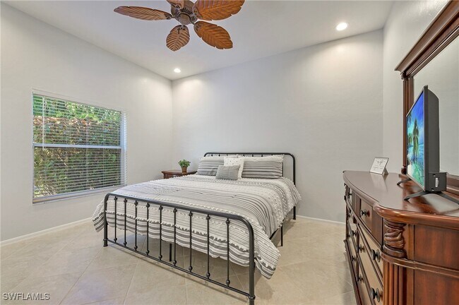 property at 300 Wentworth Ct