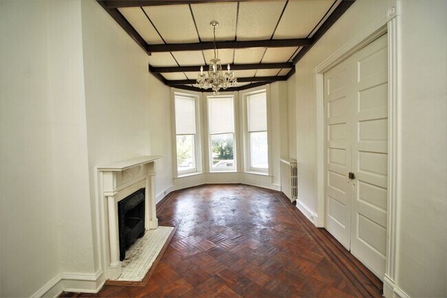 2829 St Paul St photo'