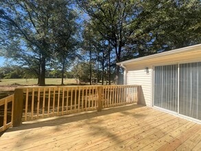 1500 Malcom Bridge Rd in Bogart, GA - Building Photo - Building Photo