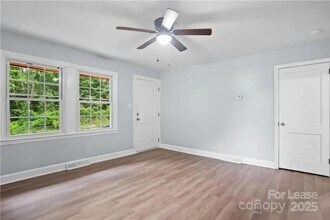 1108 W Bank St in Winston-Salem, NC - Building Photo - Building Photo