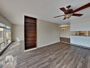 1290 Stardust St in Reno, NV - Building Photo - Building Photo