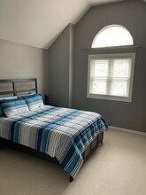 404 Grace Ave in Virginia Beach, VA - Building Photo - Building Photo