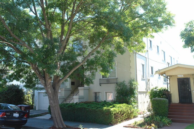 4180 Opal St in Oakland, CA - Foto de edificio - Building Photo