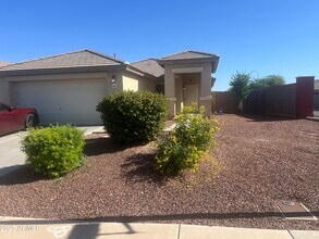 10833 W Elm Ln in Avondale, AZ - Building Photo - Building Photo