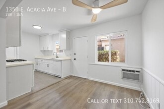 1350 E Acacia Ave in Glendale, CA - Foto de edificio - Building Photo