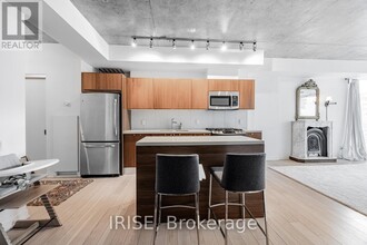 318-318 King St E in Toronto, ON - Building Photo - Building Photo