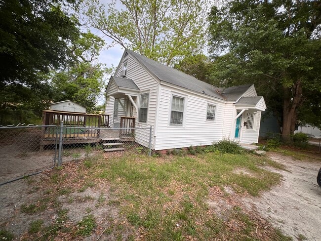 1405 Catalpa St in Goldsboro, NC - Building Photo - Building Photo
