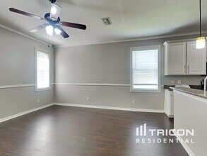 20409 Sultana Ct in Tampa, FL - Building Photo - Building Photo
