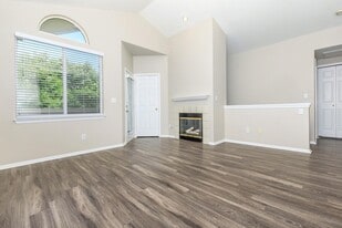 The Dakota at Governor's Ranch