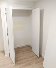 2719-27128 28 Ave SW in Calgary, AB - Building Photo - Building Photo