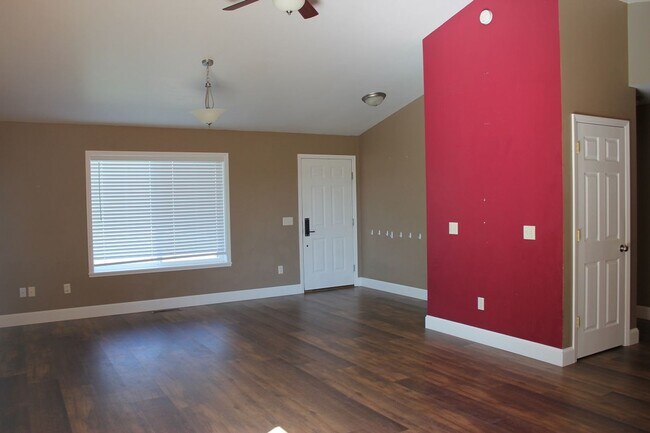1110 Ridgeview Trail in Livingston, MT - Building Photo - Building Photo