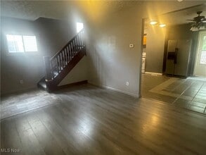 158 Naples St in Akron, OH - Building Photo - Building Photo
