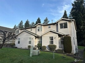 9611 161st St E, Unit K in Puyallup, WA - Building Photo