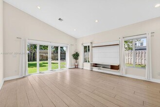 1126 NE 16th Ct in Fort Lauderdale, FL - Building Photo - Building Photo