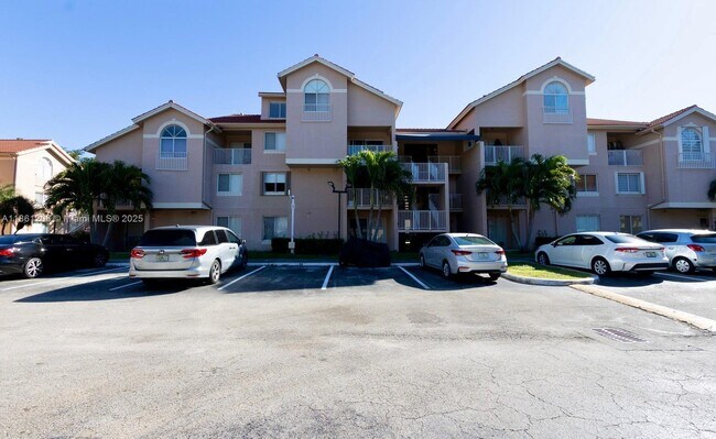10451 SW 157th Pl in Miami, FL - Foto de edificio - Building Photo